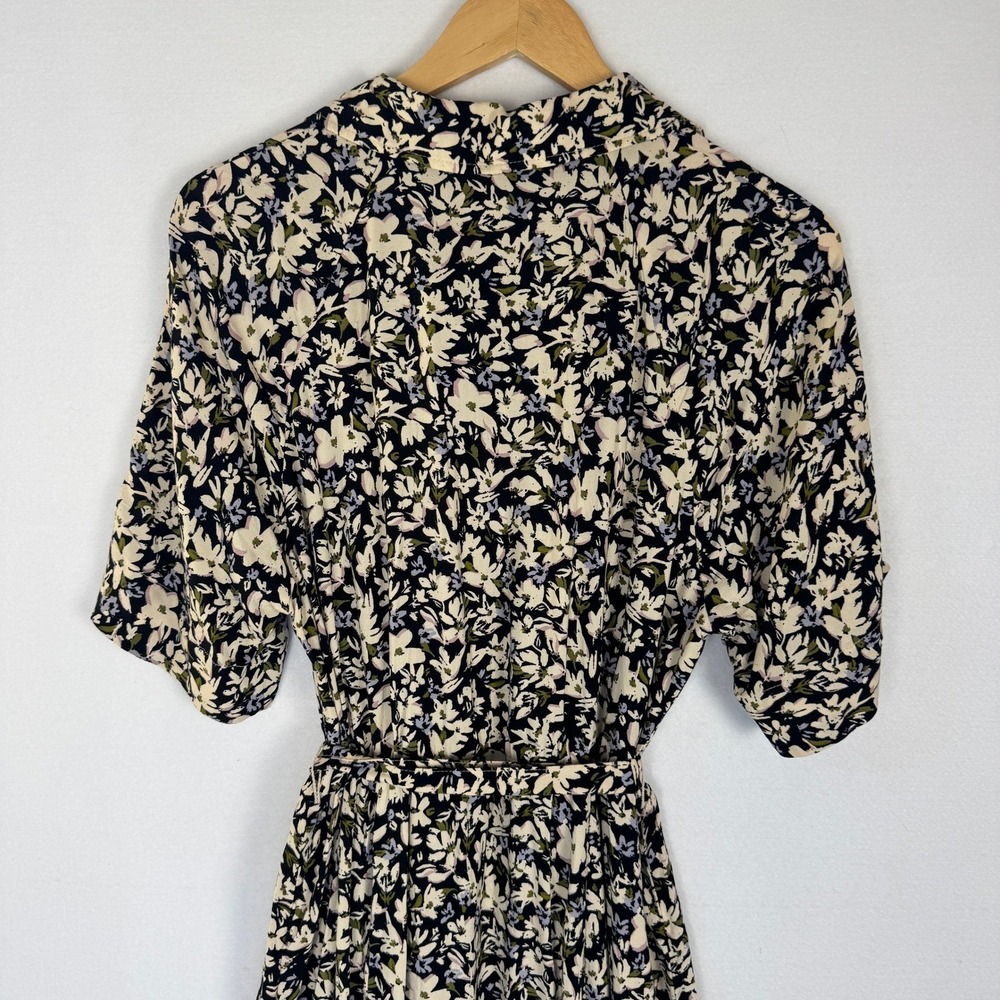 H&M Black Floral Tie-Belt Shirt Dress Womens Medium NWT Short Sleeve Midi Button - Picture 14 of 16